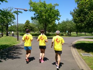 2016/05/04　気持ちの良い青空の中舎人公園で練習！すごい強風だったけど