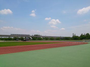 2016/06/08昼の舎人公園陸上競技場