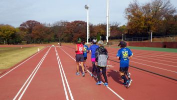 2017/11/22の颯走塾水曜マラソン練習会in織田フィールド2