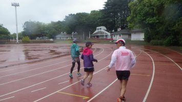 2018/05/09の颯走塾水曜マラソン練習会in織田フィールド6