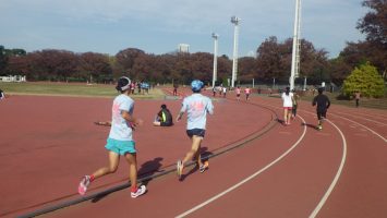 2018/11/21の颯走塾水曜マラソン練習会in織田フィールド2