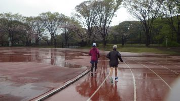 2019/04/10の颯走塾水曜マラソン練習会in織田フィールド1