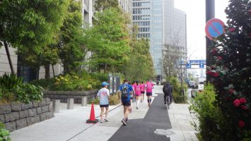 2019/04/17の颯走塾水曜マラソン練習会in皇居2
