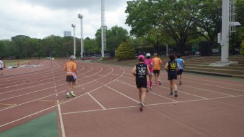 2019/04/24の颯走塾水曜マラソン練習会in織田フィールド1