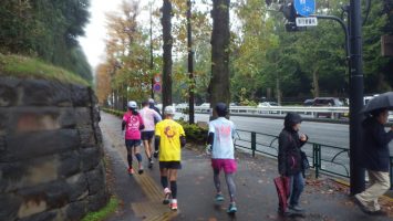 2019/11/27の颯走塾水曜マラソン練習会in赤坂御所5