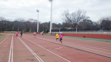 2019/12/18の颯走塾水曜マラソン練習会in織田フィールド7